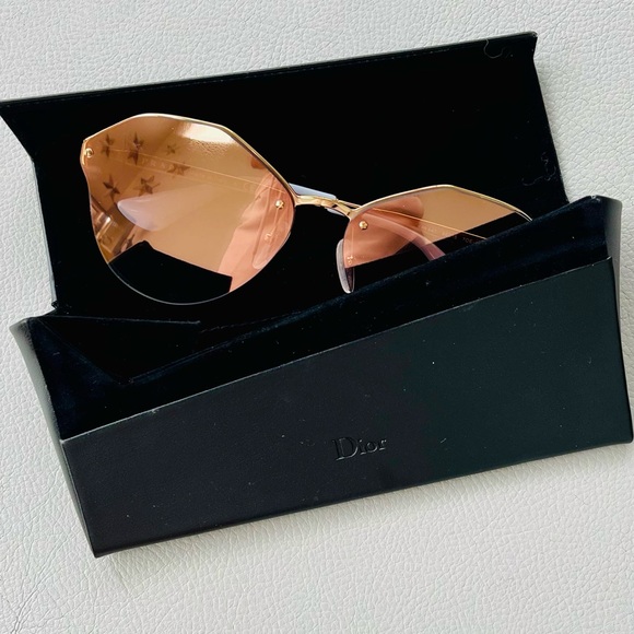 PRADA Butterfly Sunglasses - Gold Frames w/ Brown to Smoke GRADIENT Oversized - Picture 12 of 17